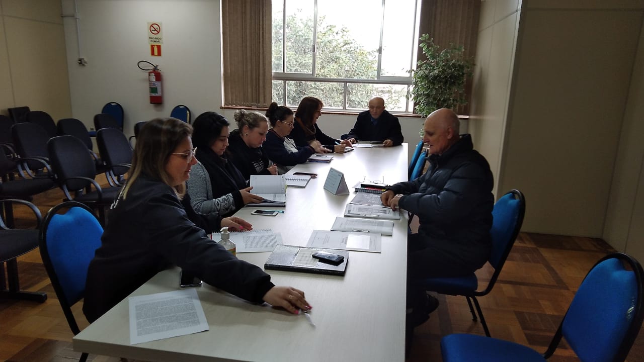 CONSELHO MUNICIPAL DOS DIREITOS DA CRIANÇA E DO ADOLESCENTE SE REUNIU NA TERÇA-FEIRA